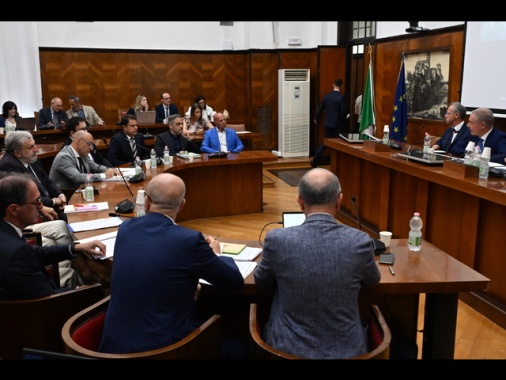 Ancora un rinvio per l'Ilva, decisione sull'accordo slitta al 31