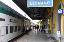 Botte in carrozza, il treno ferma a Legnano