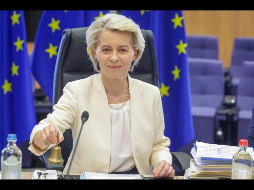 Von der Leyen, nuove sanzioni alla macchina da guerra russa