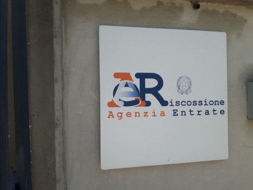 Entro il 31 luglio si paga la rottamazione, anche riammessi