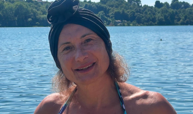 Vladimir Luxuria, ieri sul lago di Monate, sarà tra i protagonisti del Varese Pride di oggi