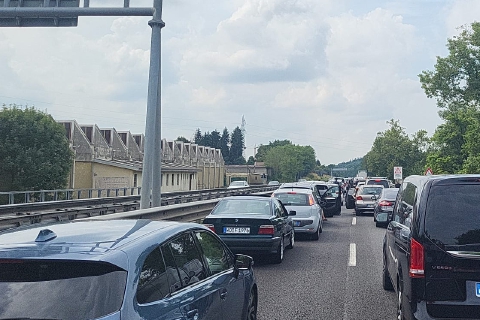 Auto ribaltata sulla A8