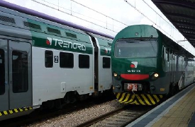 Scippata della collanina sulla S5 per Varese