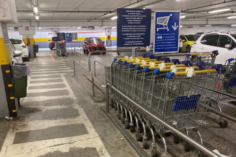 I ladri del parcheggio derubano un’altra donna