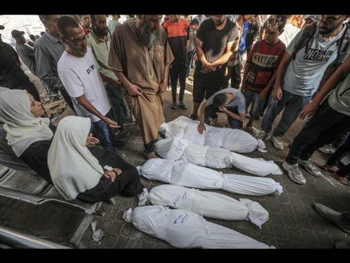 Idf consentirà lanci di cibo su Gaza,'ma non c'è carestia'