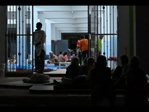 Attaccati templi contesi tra Thailandia e Cambogia
