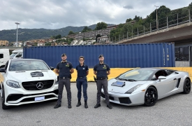 Lamborghini e Mercedes sequestrate in dogana