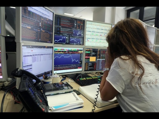 Borsa: l'Europa peggiora ancora con Wall Street, Milano -2,67%