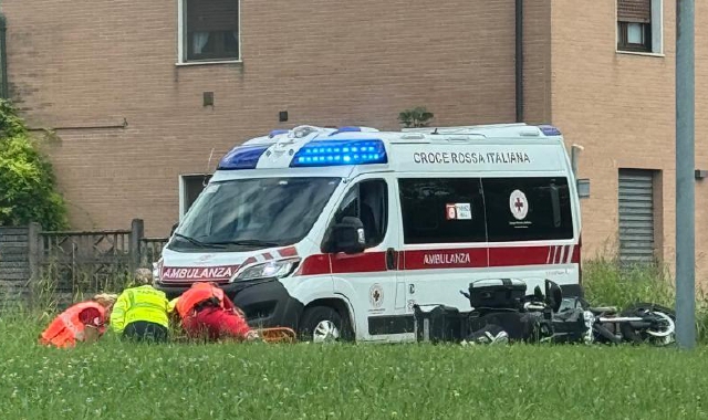 Venegono: scontro auto-moto sulla Varesina