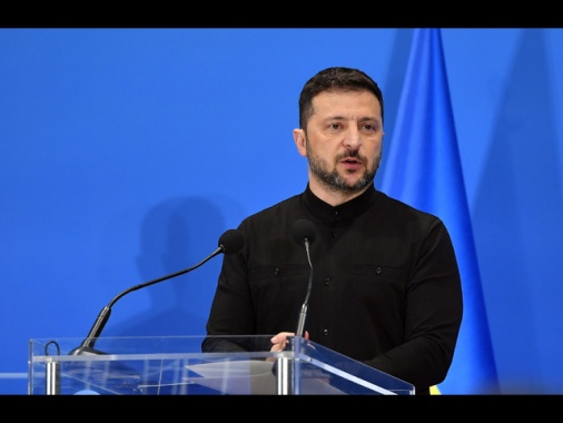 Zelensky, 'i russi ci stanno semplicemente uccidendo tutti'
