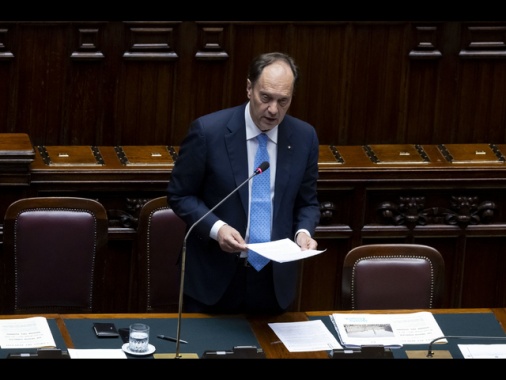 Governo pone la fiducia sul decreto economia