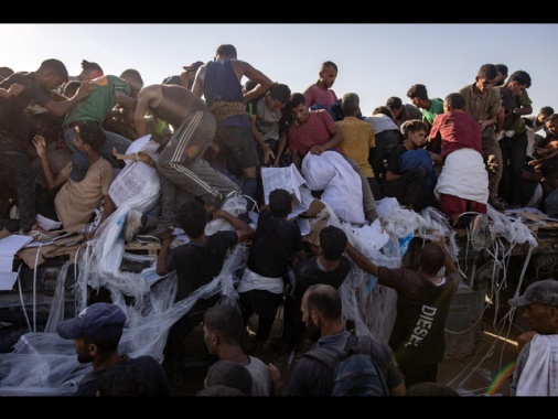 Gaza, 22 morti dalla mezzanotte per attacchi israeliani