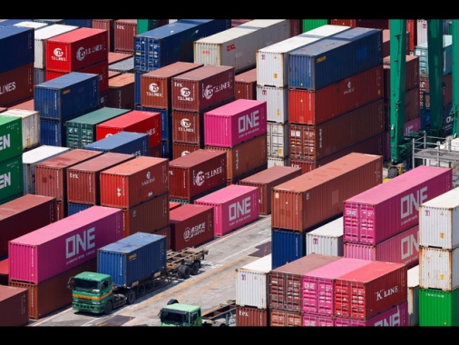 Ue, 'intesa al 15% per noi vale anche per farmaci e chip'