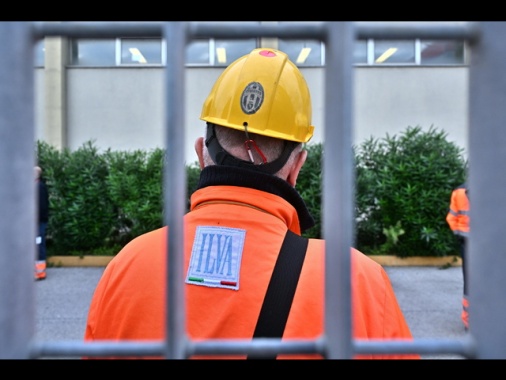Mimit, aggiornato bando ex Ilva, obbligo decarbonizzazione