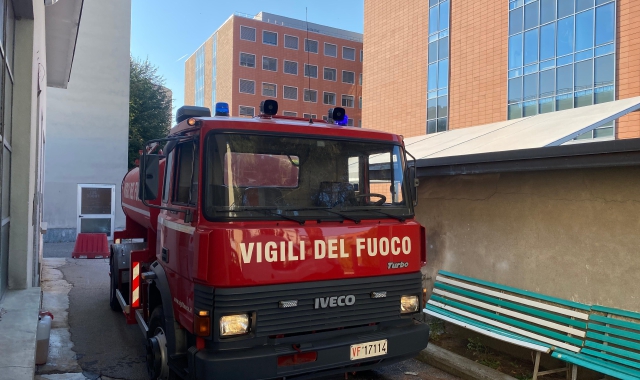 Rete idrica in tilt, vigili del fuoco al Circolo