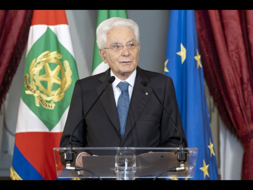 Mattarella, tutela lavoratori e lotta sfruttamento è l'urgenza