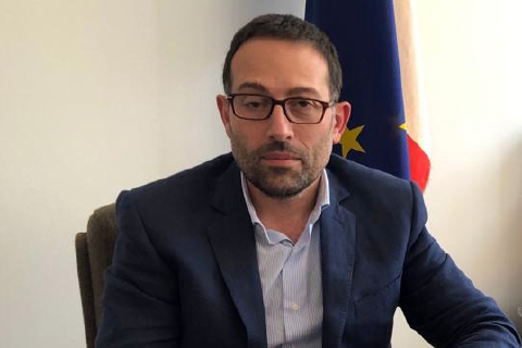«Lingua sempre più scarna, serve a identificare il gruppo»
