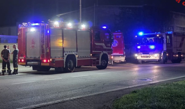 L’intervento dei vigili del fuoco a Gorla Minore
