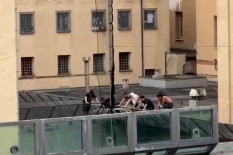 Torture in carcere, Sos in tutta Italia