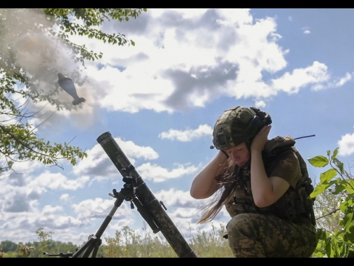 Kiev, 'truppe ucraine avanzano a Sumy'. Mosca, 'respinte'