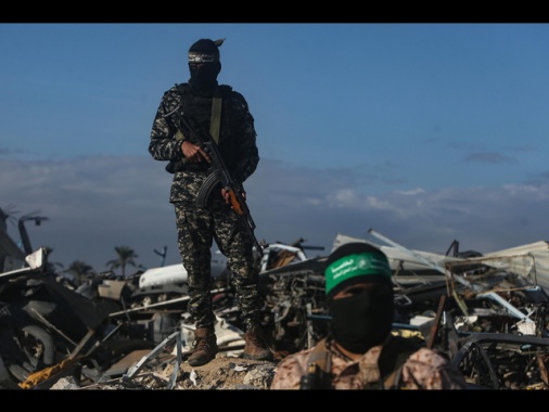Idf, respinto attacco in larga scala, uccisi 10 terroristi