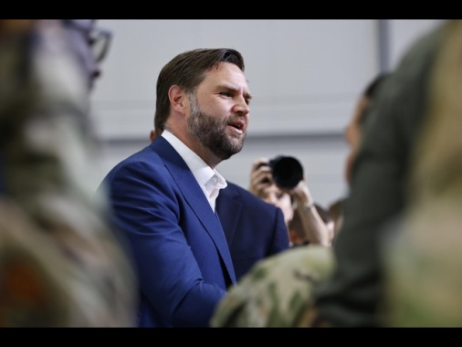 Vance, 'Mosca vuole territori ucraini non ancora occupati'