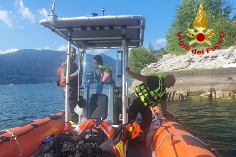 Disperso nel lago Maggiore, si cerca un 21enne