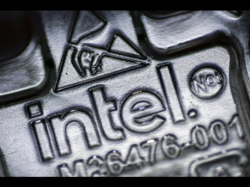 Trump, Intel ha accettato di cedere il 10% agli Usa