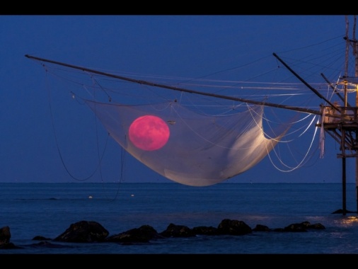 La Luna sulla Costa dei Trabocchi è 'foto del giorno' Nasa