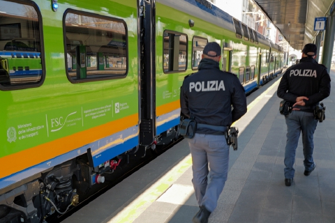 Oltre un reato al giorno sui treni del Varesotto