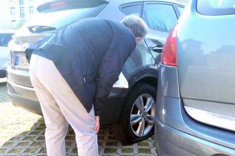 «Tagliano le gomme per derubare gli automobilisti»