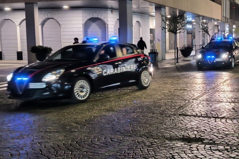 Calci e pugni ai carabinieri: arrestato rapinatore latitante