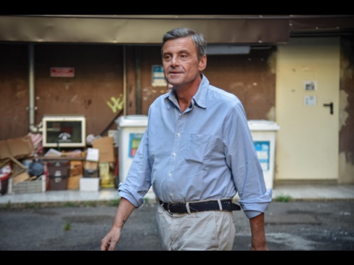 Calenda, noi sosteniamo Decaro, non capisco cosa aspetta il Pd