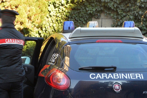 Droga, contanti e una pistola: arrestato 25enne di Gorla Minore
