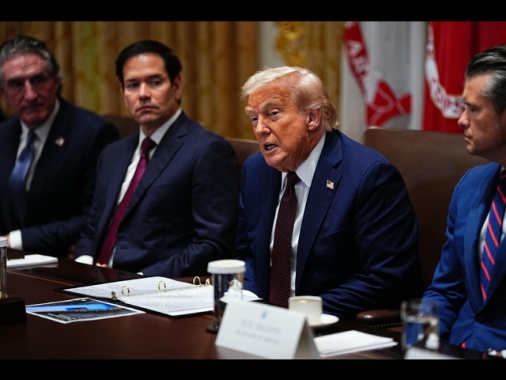 Trump, improbabile incontro Putin-Zelensky ma possibile a 3