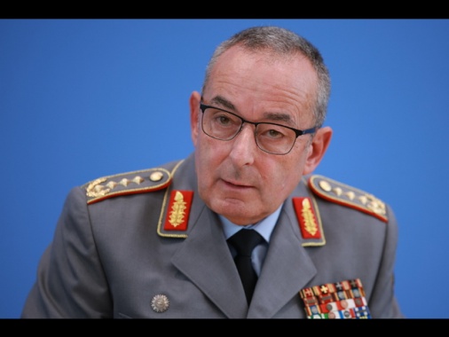 Capo Difesa tedesco,interferenze a Gps anche sul mio aereo
