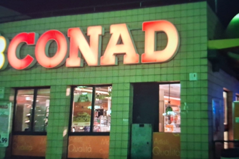 Ruba monete al Conad, ma le perde durante la fuga