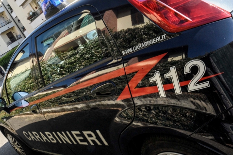 Accoltella il padre per difendere la madre, denunciato