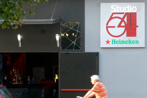Sprangate a due clienti. Condannato il buttafuori
