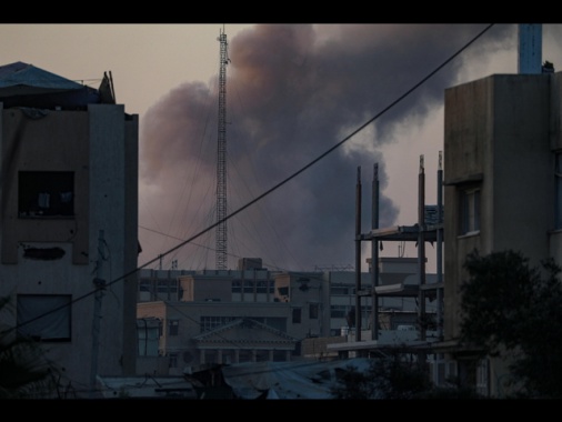 Idf, 'colpito a Gaza City grattacielo utilizzato da Hamas'