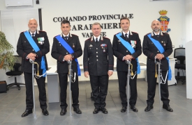 Varese: carabinieri: tempo di saluti