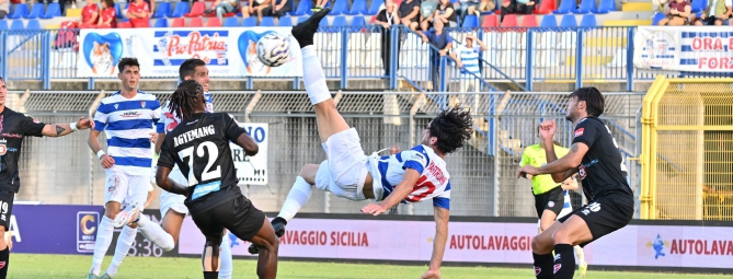 La Pro Patria resiste in nove: pari col Novara