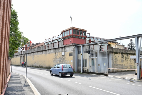 Varese: l’anarchico “No-Ponte” sceglie il silenzio