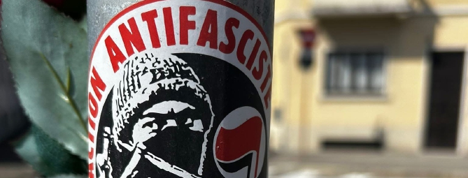 Busto Arsizio: Gioventù nazionale contro gli adesivi antifascisti