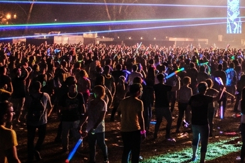 Foglio di via al popolo del rave party