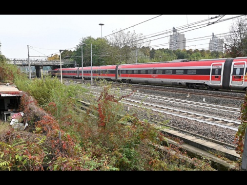 Altroconsumo, un treno Alta velocità su 5 è in ritardo