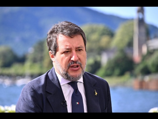 Lega, fondi difesa siano per sicurezza interna non per armi