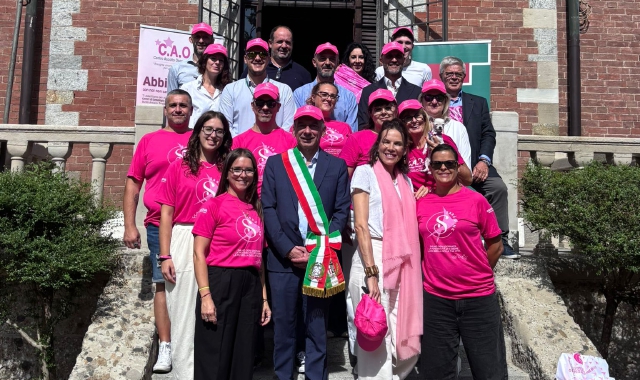 Festa e speranza, ricerca e prevenzione. Riparte Sara Pink