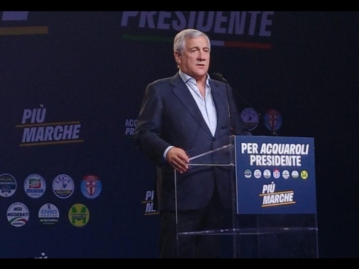 Tajani, basta accuse da 5S,col genocidio a Gaza non c'entriamo