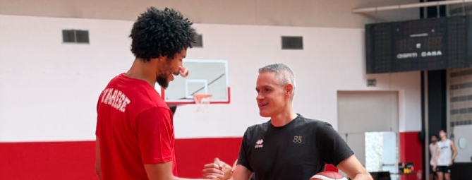 OJM, Nkamhoua è già in campo